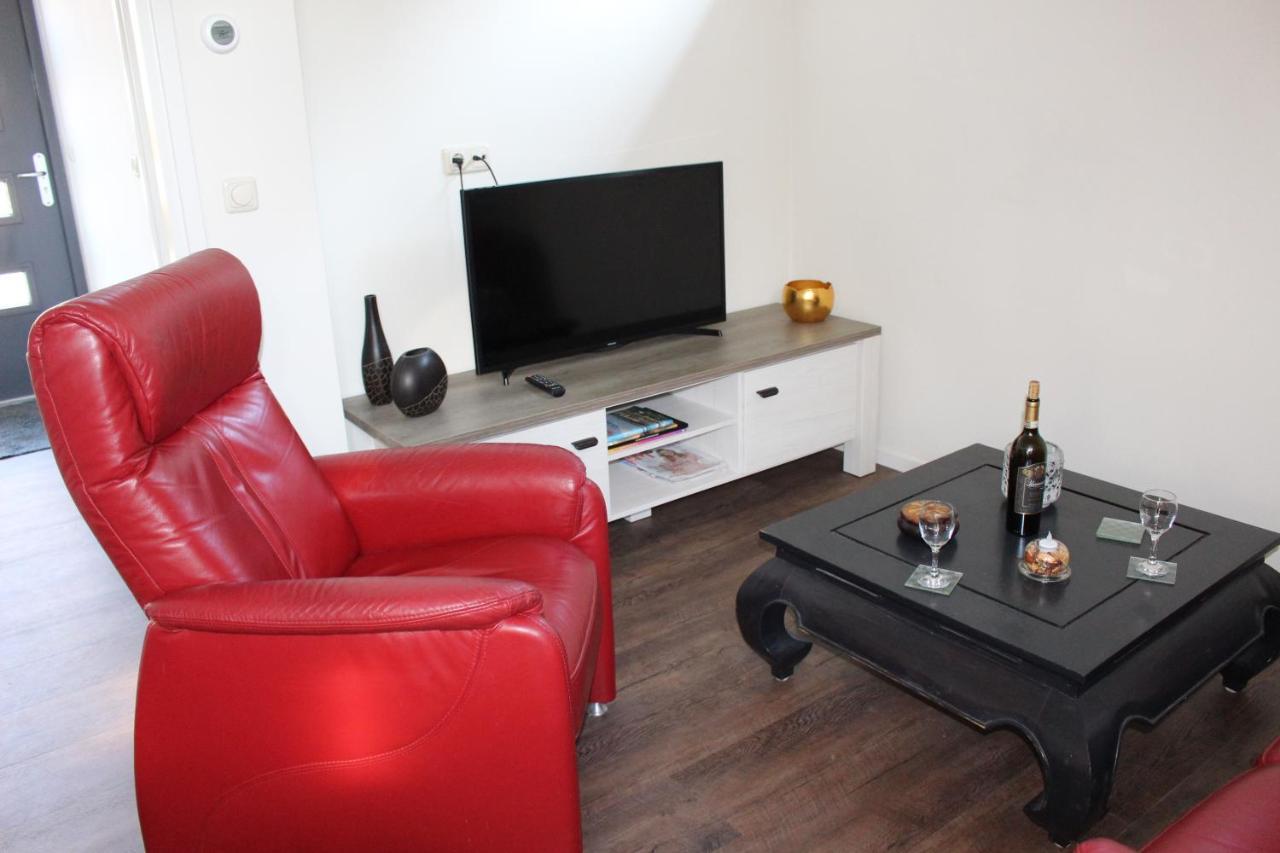 Logement De Garage Снек Экстерьер фото